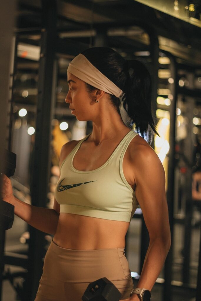 Lufthygiene in Sporthallen und Schwimmhallen